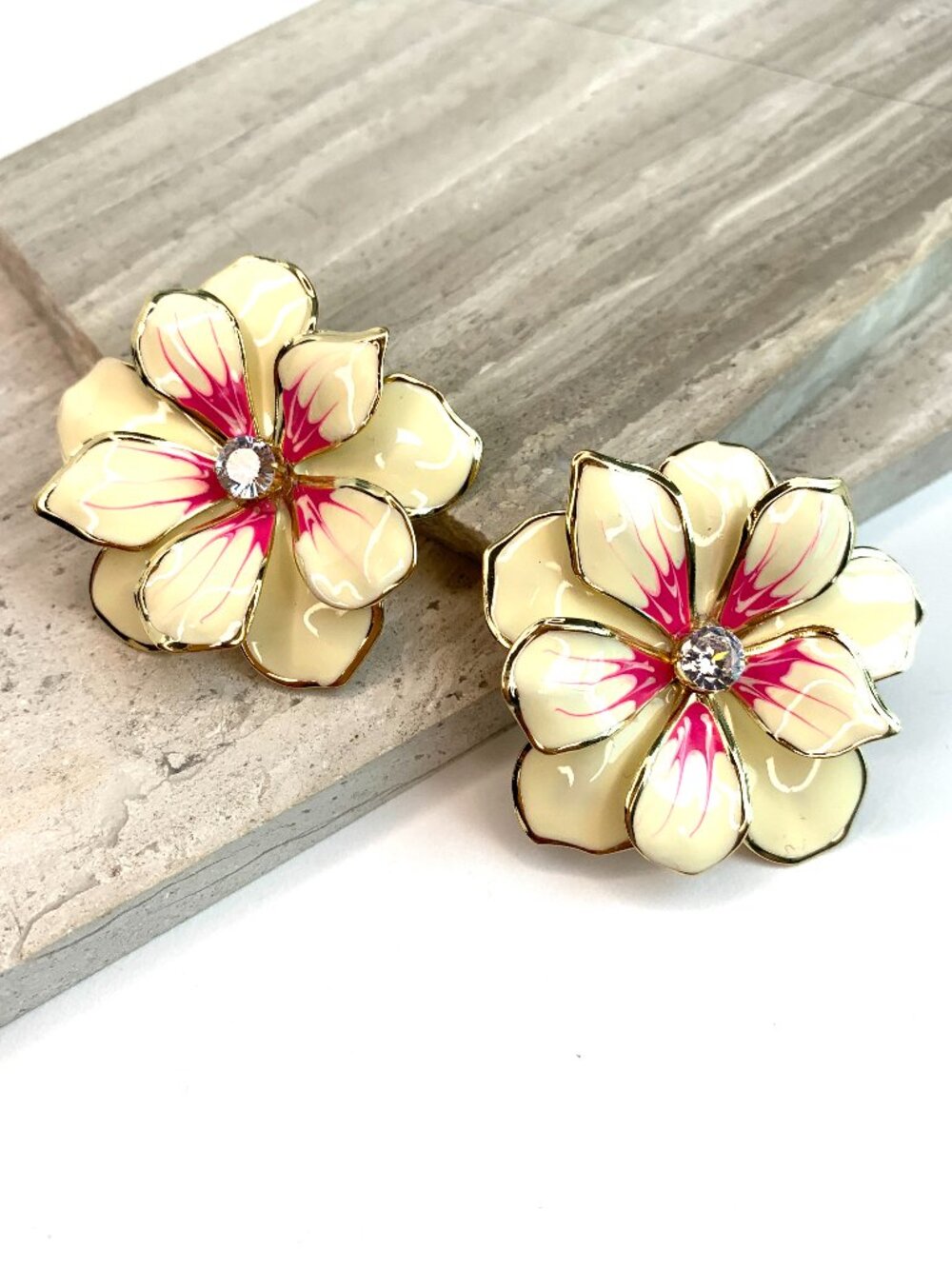 NEW ~ Anthropologie Large Pink & White Painted Flower Earrings